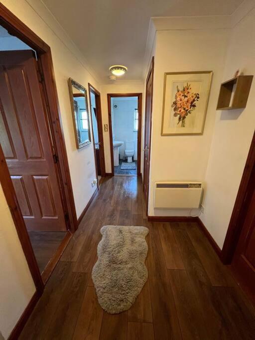 Apartment With Parking, Close To The Raigmore Hospital إينفيرنيس المظهر الخارجي الصورة